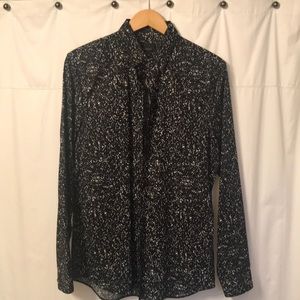 Slim fit Black abstract dress shirt